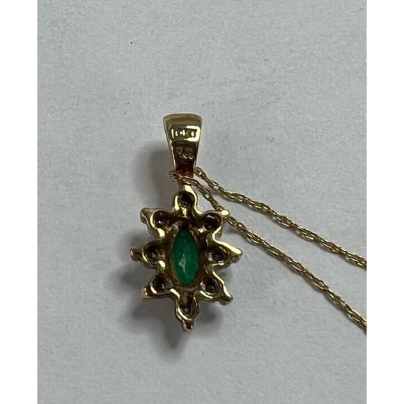 NEW JB Robinson 10K Gold Diamond and Emerald Necklace and Stud Prcd Earrings - Picture 3 of 11